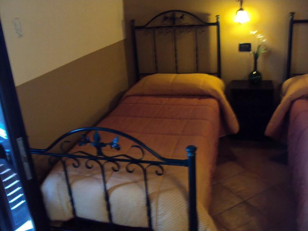 Agriturismo Il Pozzo Antico Mascali Ngoại thất bức ảnh