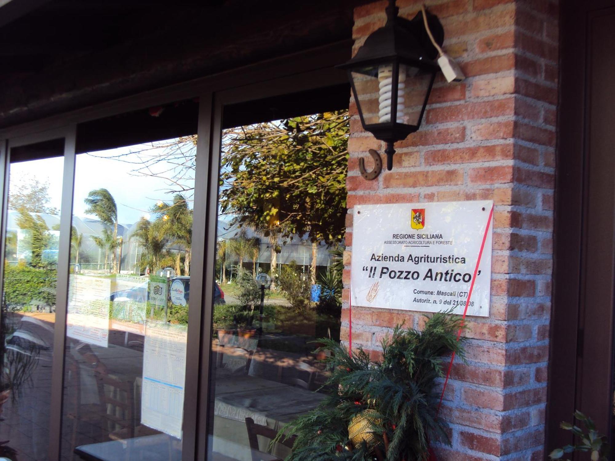Agriturismo Il Pozzo Antico Mascali Ngoại thất bức ảnh