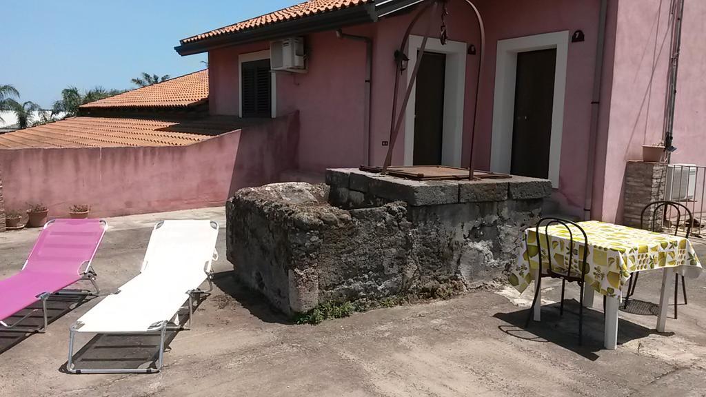 Agriturismo Il Pozzo Antico Mascali Ngoại thất bức ảnh
